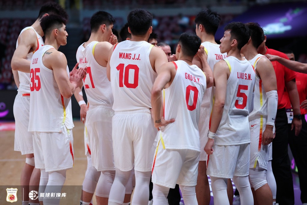 冲击四强是务实目标?中国男篮5分胜沙特 首战表现究竟是什么水平